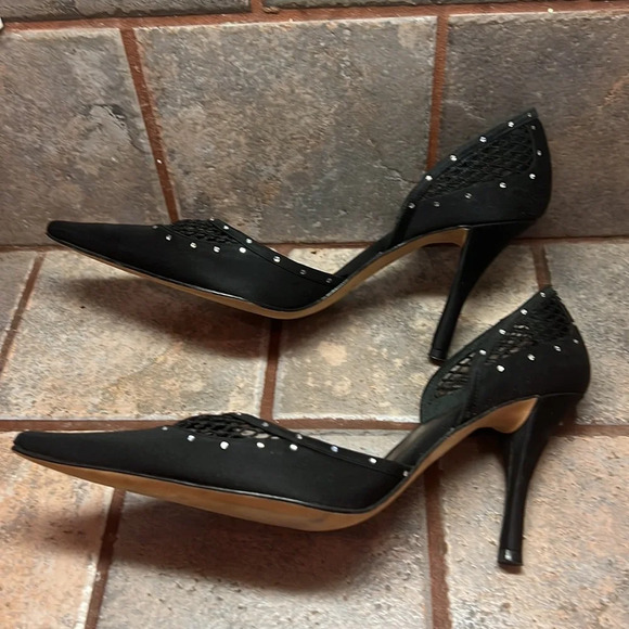 Magrit of Spain Shoes - Magrit‎ Black Satin D'Orsay Pumps